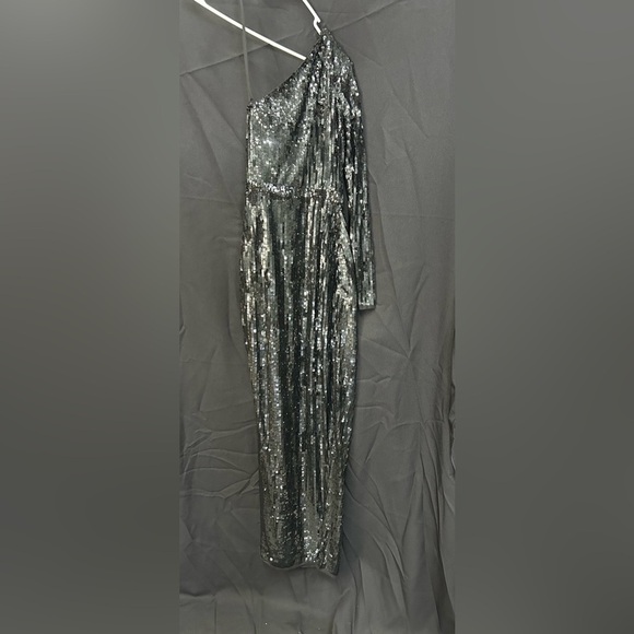 Mac Duggal 10788 NWT SEQUINED ONE SLEEVE COLUMN GOWN - Picture 5 of 9